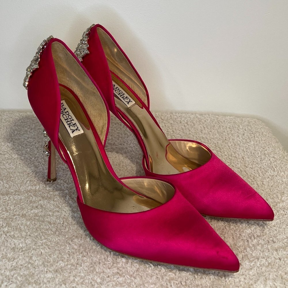 Badgley Mischka Vogue Pointed Toe Satin High-Heel Pumps | Pink Satin